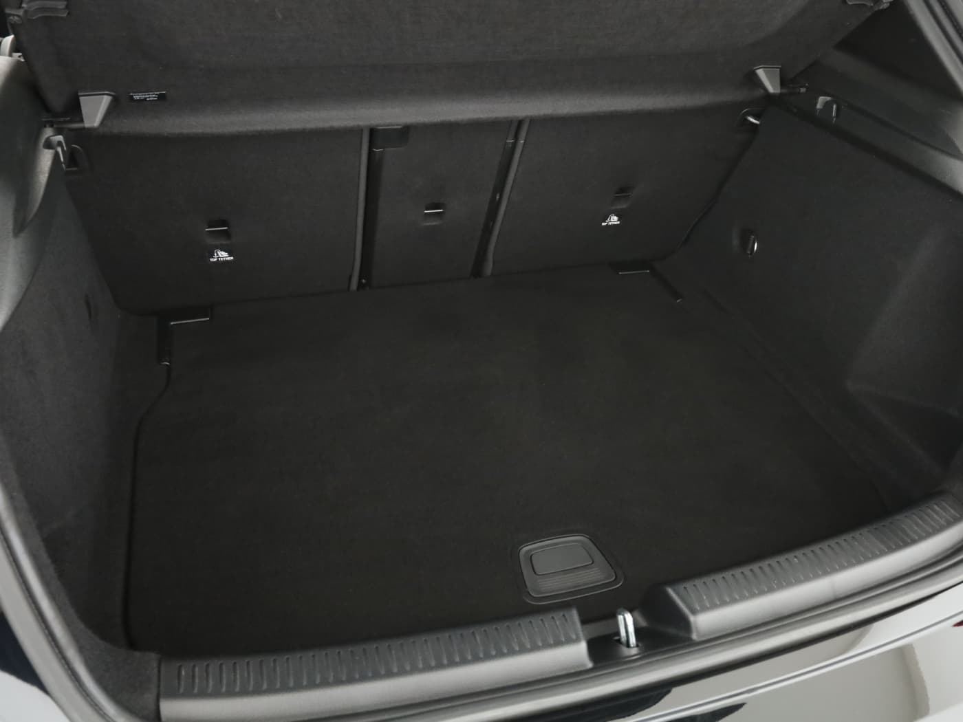 Mercedes-Benz A 250 4M Bild 23