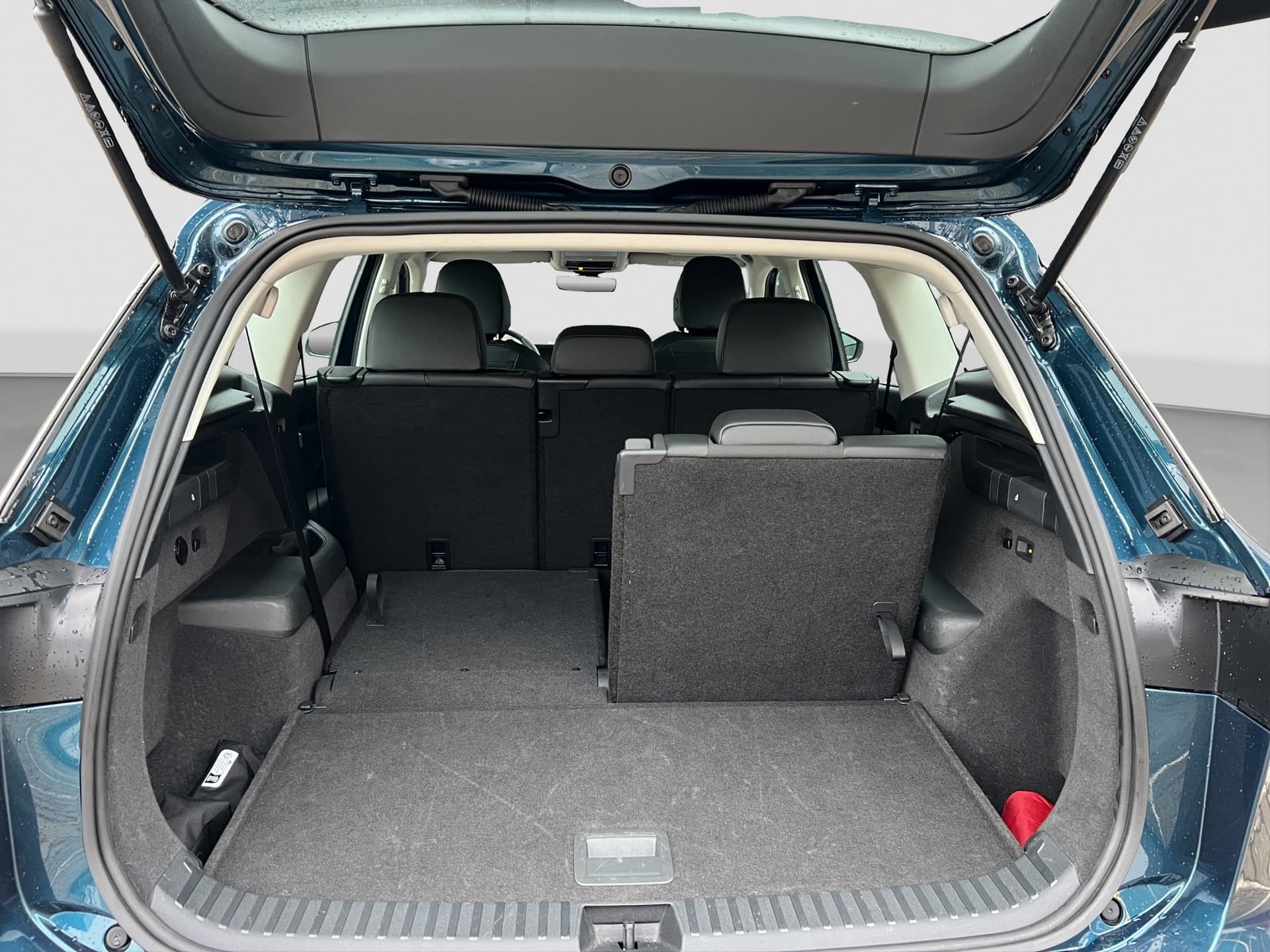 Volkswagen Tayron Life 2.0 TDI 193 PS 4-Motion AHK Kamera ACC Bild 16