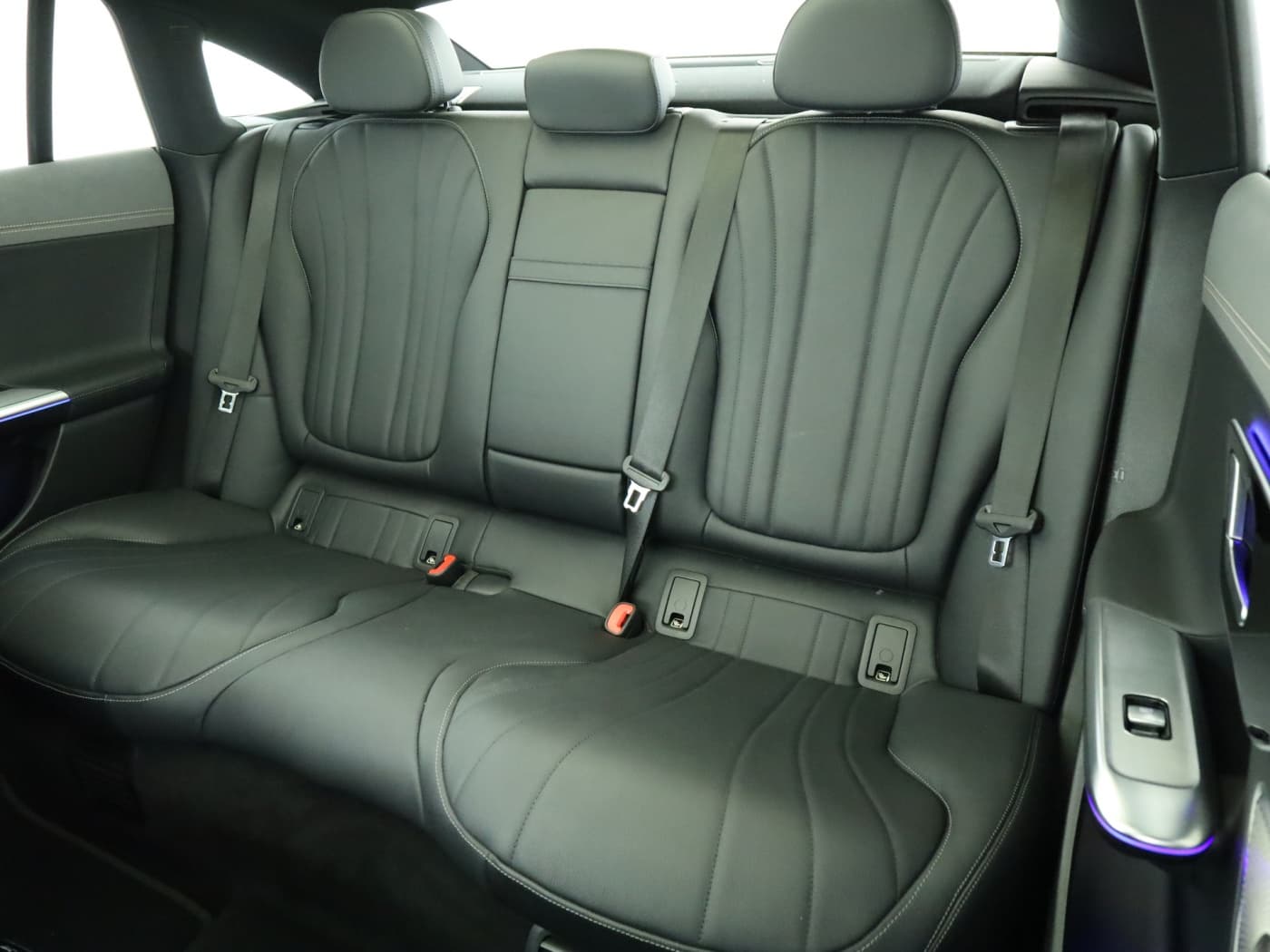 Mercedes-Benz EQE 300 Bild 18