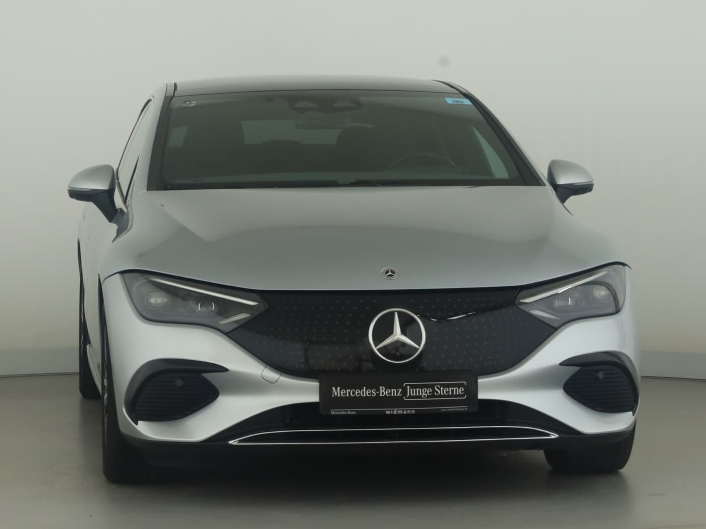Mercedes-Benz EQE 300 Bild 3