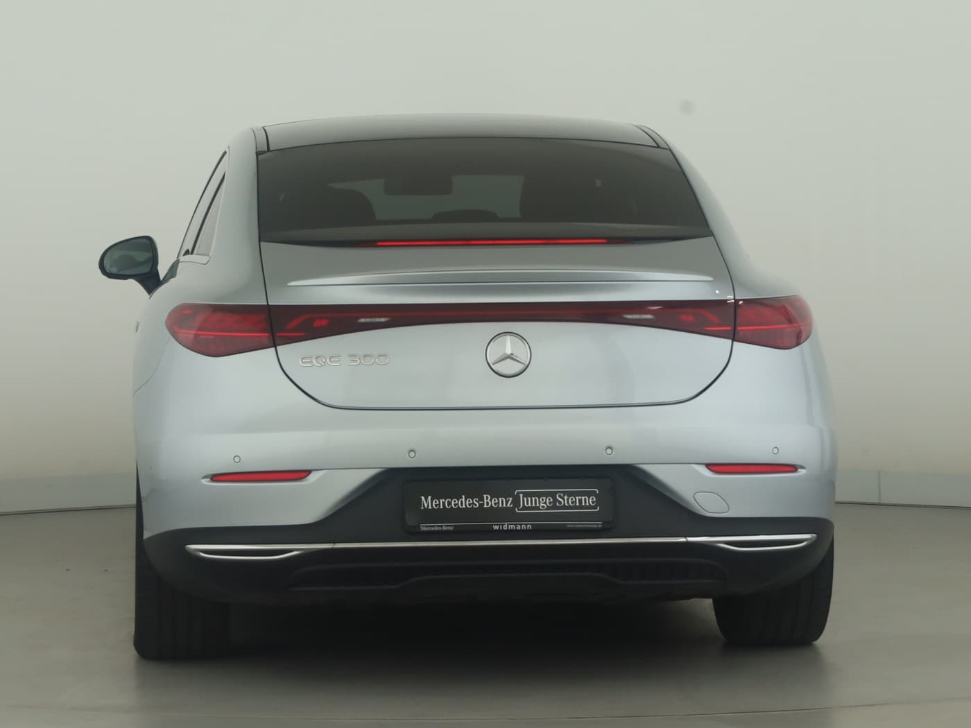 Mercedes-Benz EQE 300 Bild 4