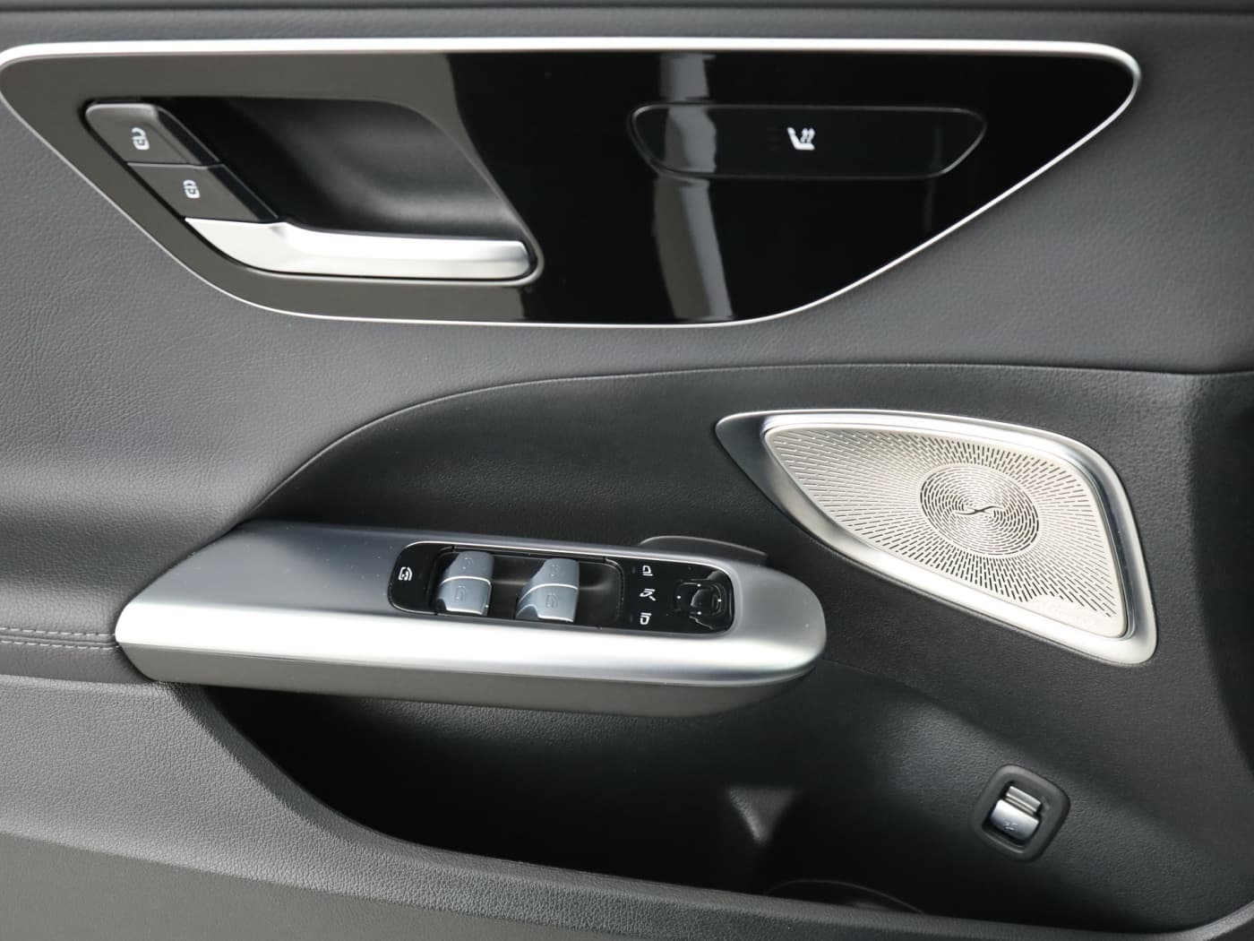 Mercedes-Benz C 300 d 4M Bild 20