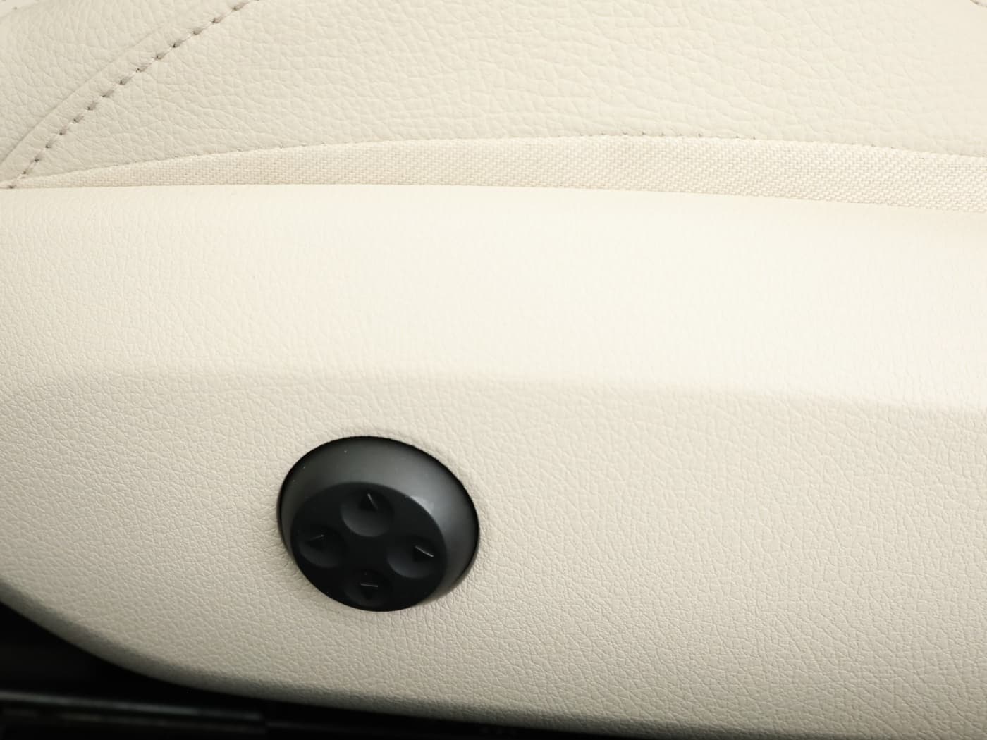 Mercedes-Benz CLE 300 e Bild 28