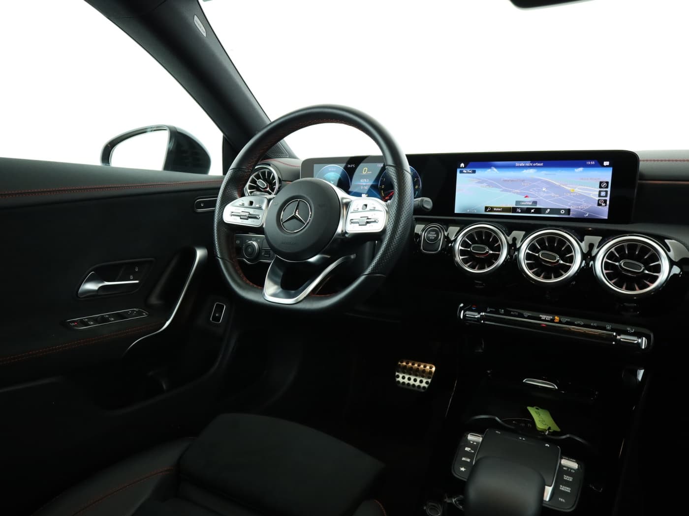 Mercedes-Benz CLA 250 e SB Bild 10