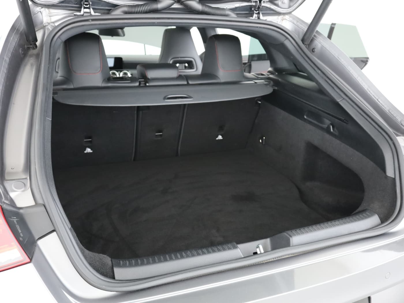 Mercedes-Benz CLA 250 e SB Bild 23