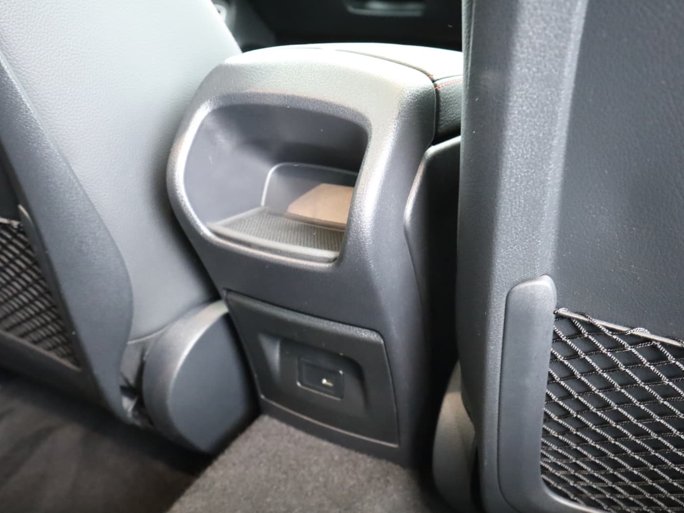 Mercedes-Benz CLA 250 e SB Bild 24