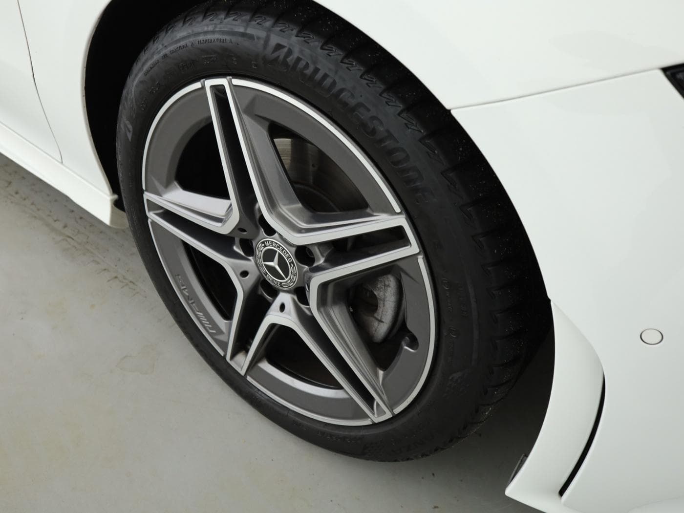 Mercedes-Benz CLA 200 d Bild 21