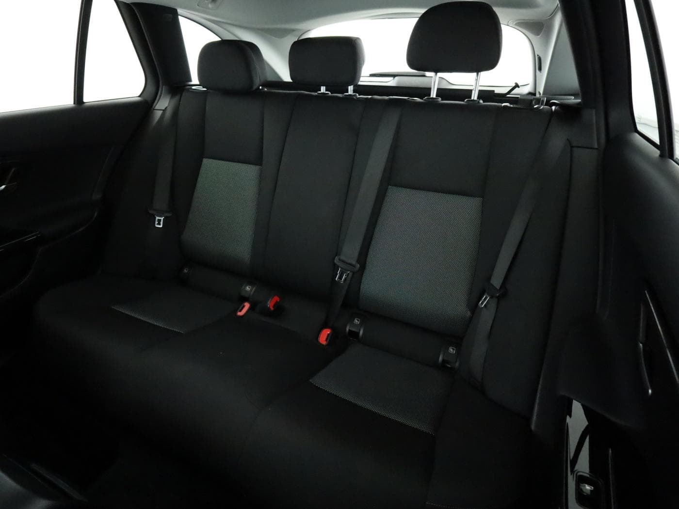 Mercedes-Benz C 220 d T Bild 18
