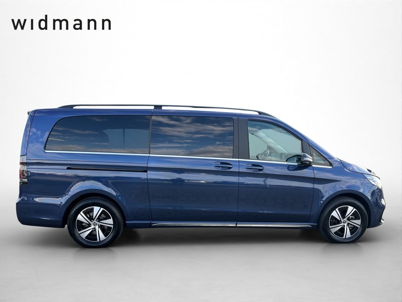 Mercedes-Benz EQV 300 Avantgarde XL Bild 6