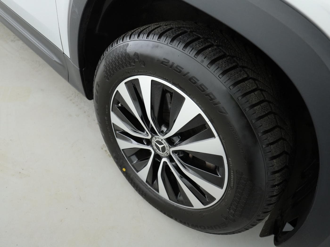 Mercedes-Benz GLB 220 d Bild 21