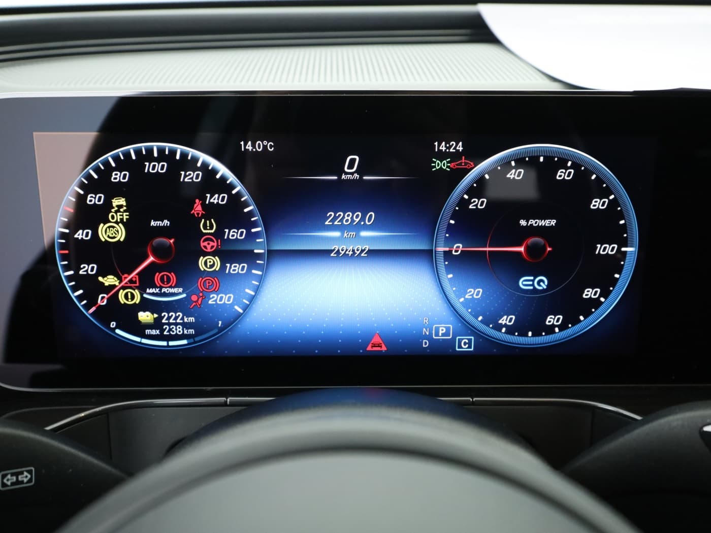 Mercedes-Benz EQC 400 4M Bild 12