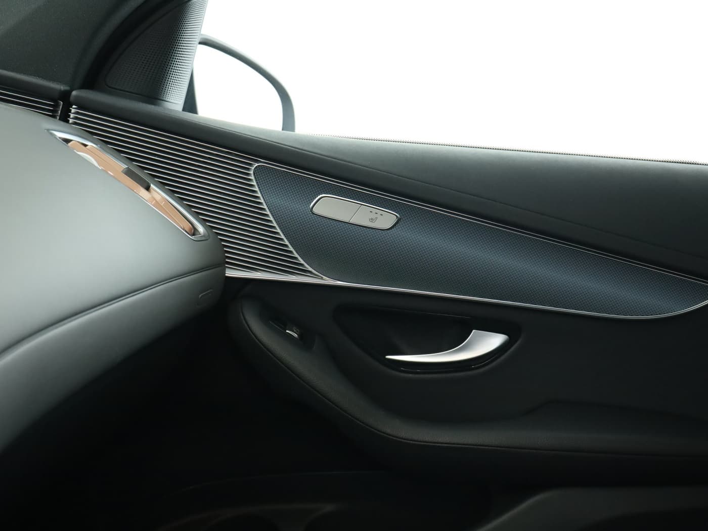 Mercedes-Benz EQC 400 4M Bild 16