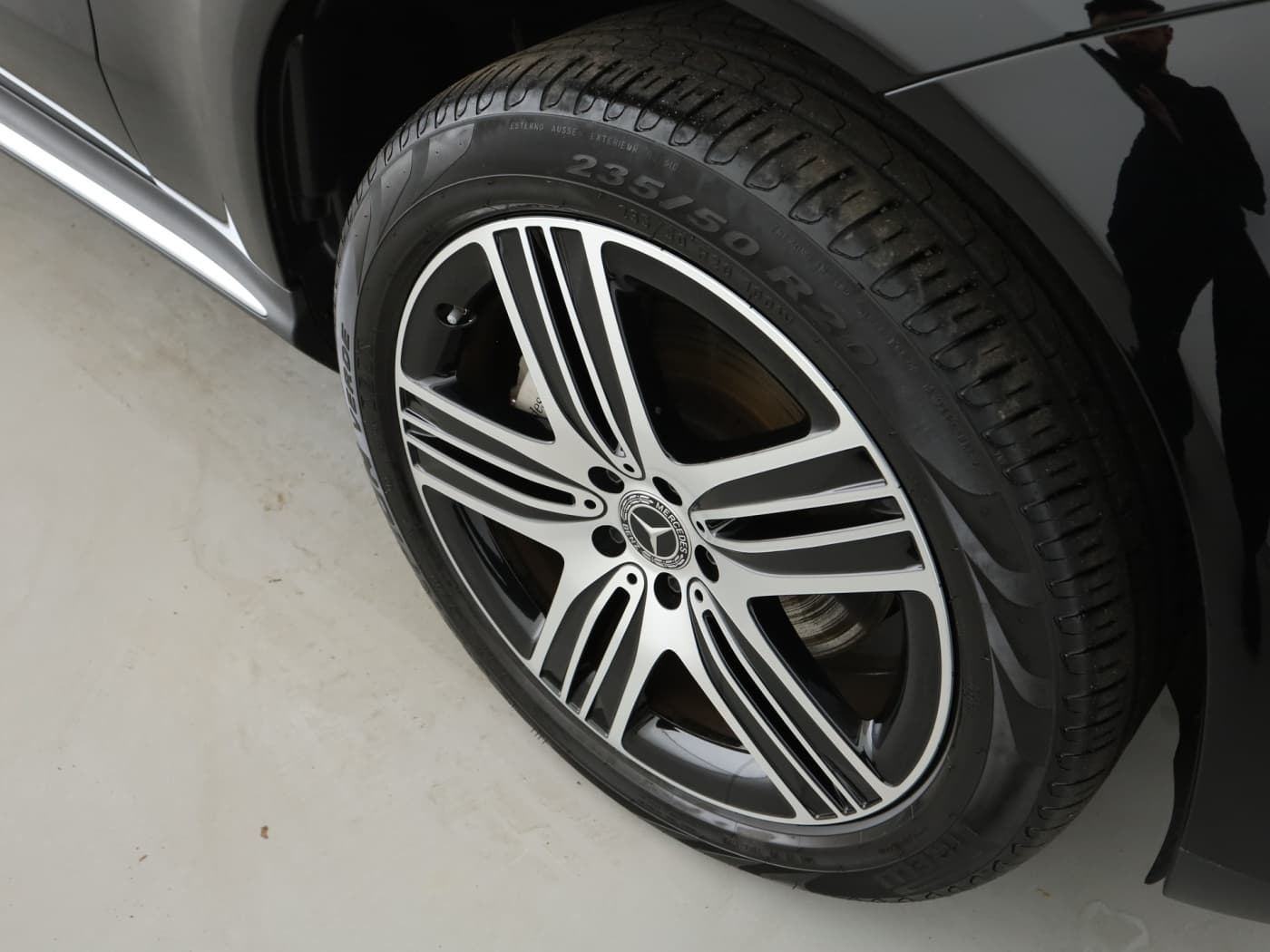 Mercedes-Benz EQC 400 4M Bild 22