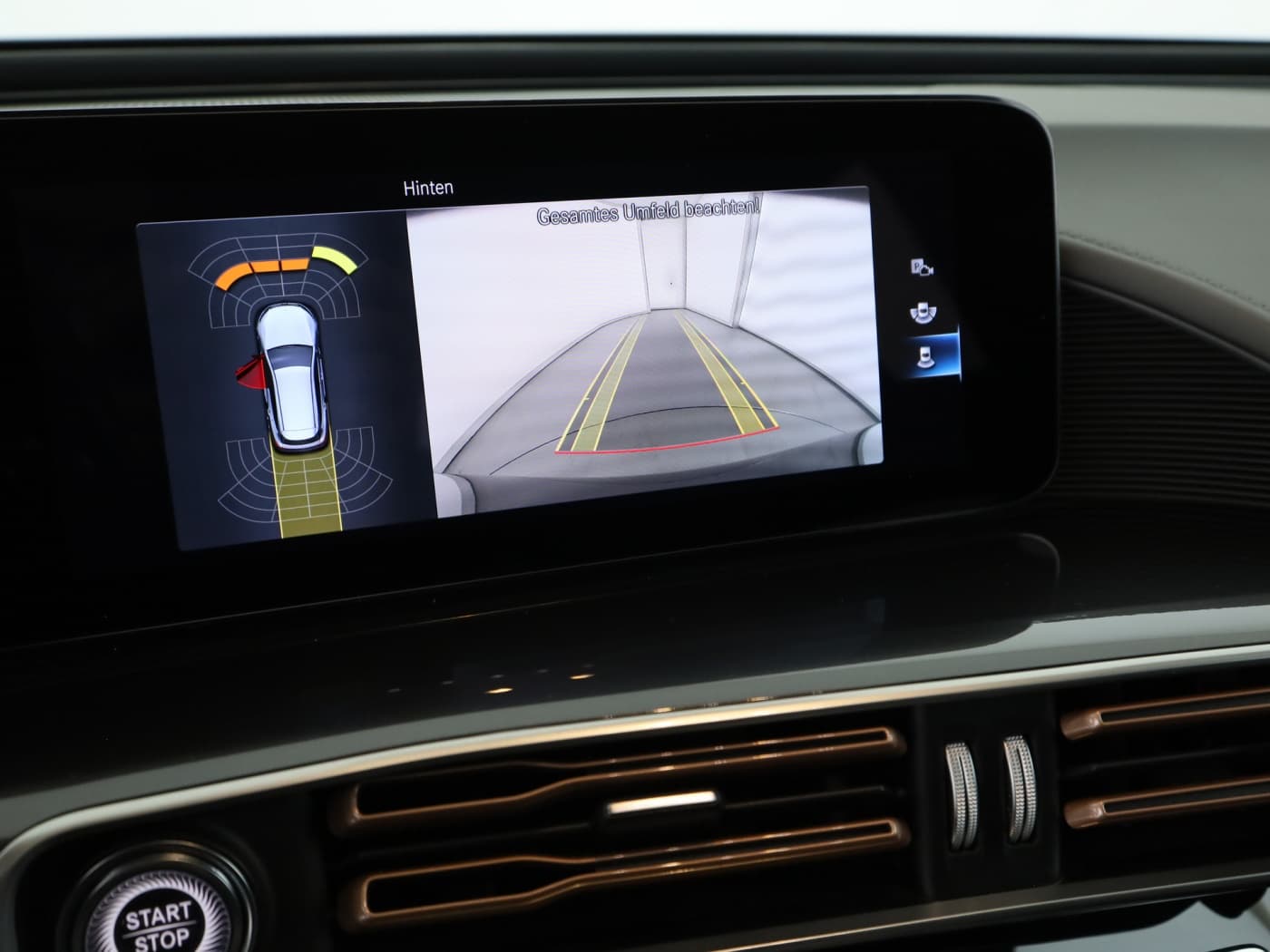 Mercedes-Benz EQC 400 4M Bild 28