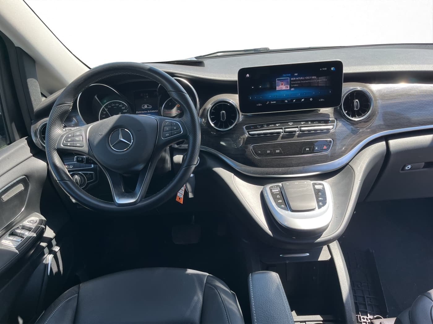 Mercedes-Benz V 300 d 4MATIC AVANTGARDE EDITION XL Bild 9