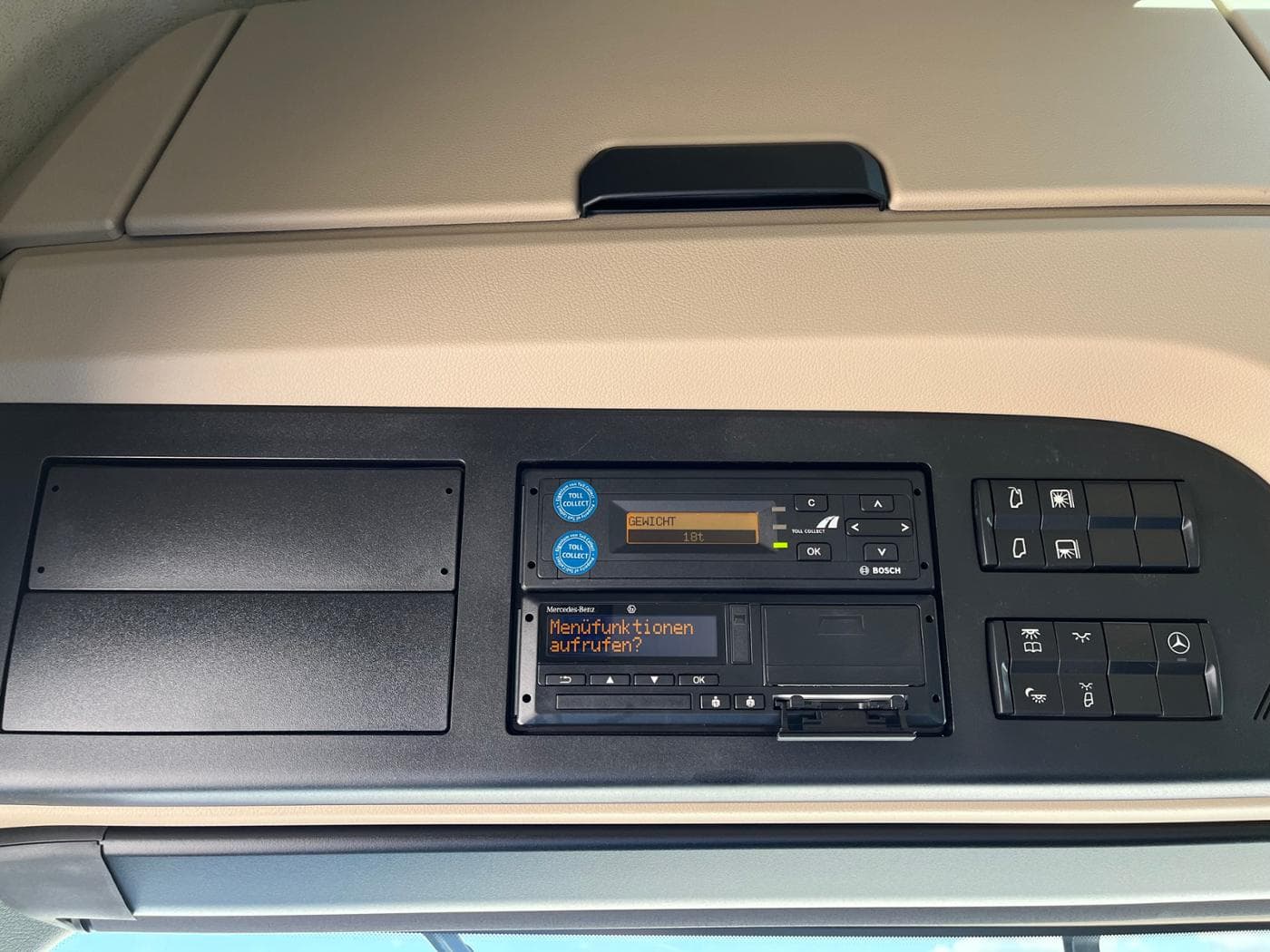 Mercedes-Benz Actros 1848 LS Bild 14