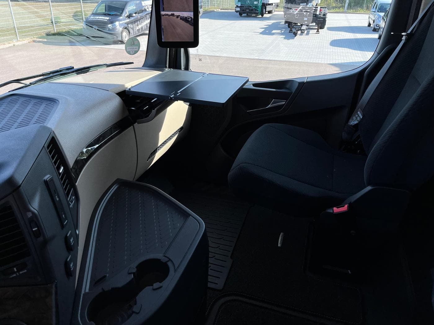 Mercedes-Benz Actros 1848 LS Bild 17