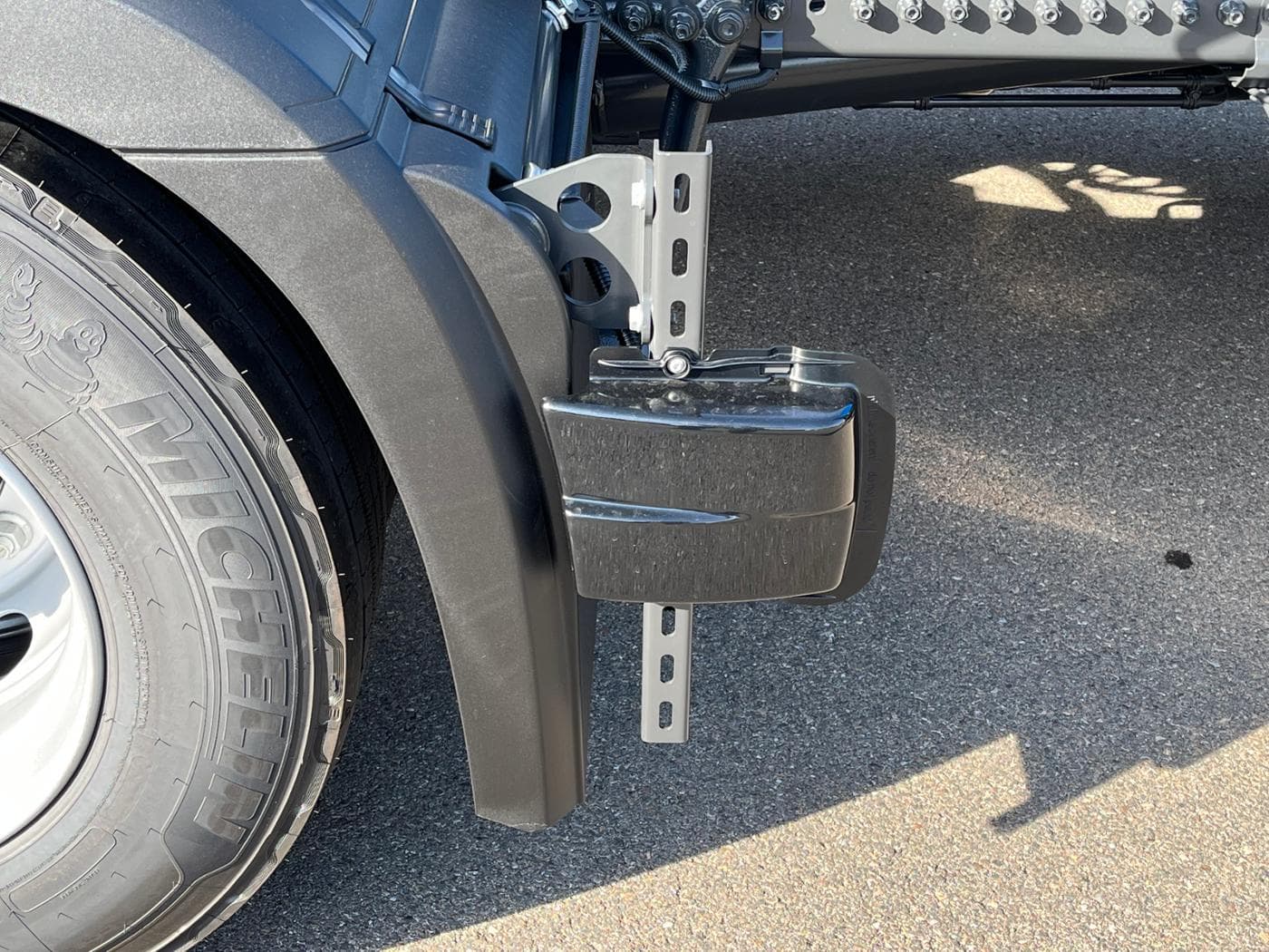 Mercedes-Benz Actros 1848 LS Bild 7