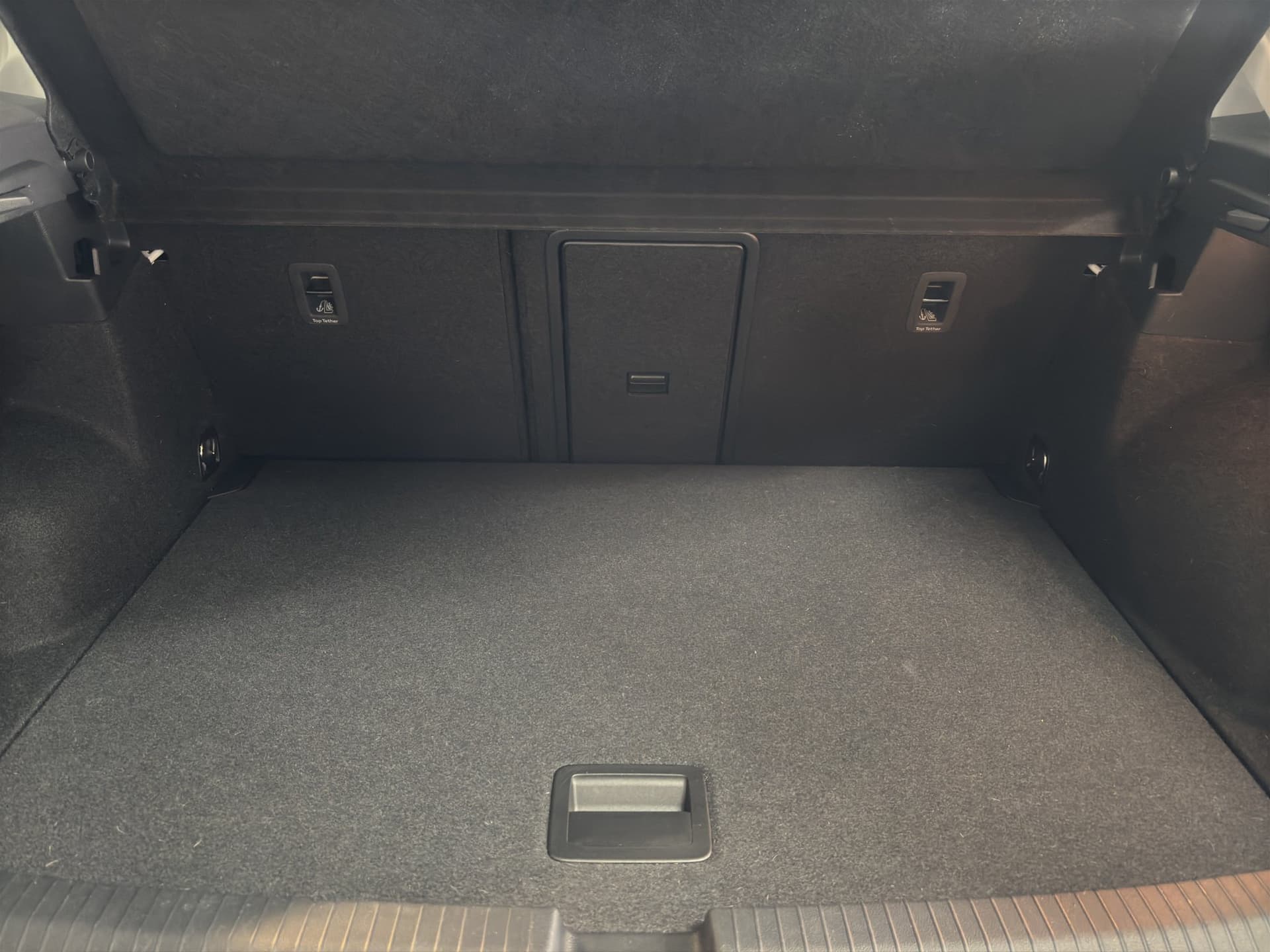 Volkswagen T-ROC Life 2.0 TDI 115 PS NAVI ACC Bild 16