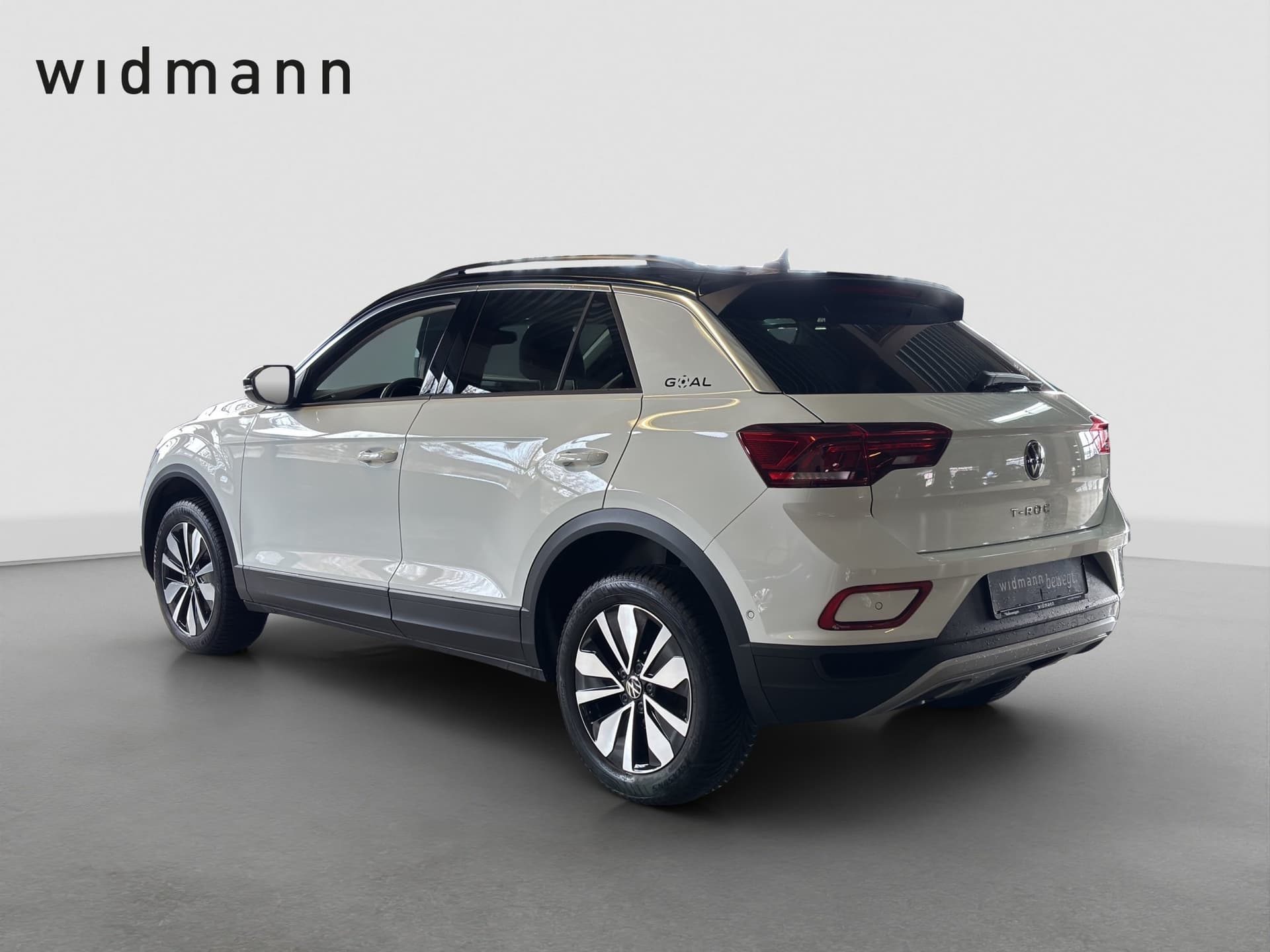 Volkswagen T-ROC Life 2.0 TDI 115 PS NAVI ACC Bild 8