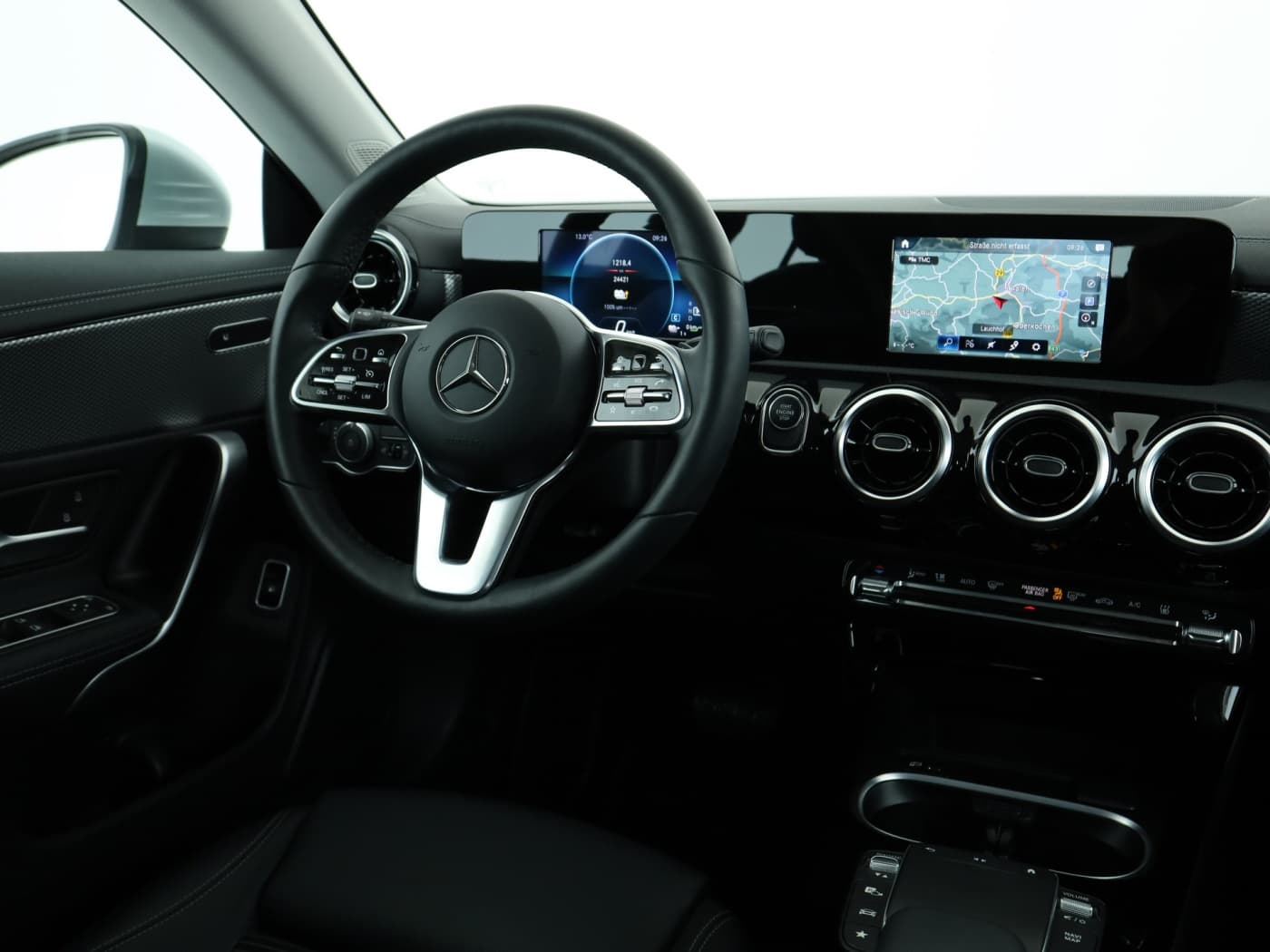 Mercedes-Benz CLA 250 e SB Bild 10