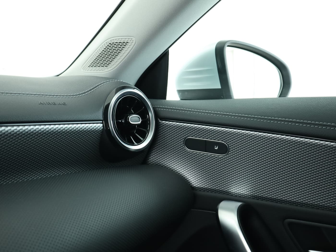 Mercedes-Benz CLA 250 e SB Bild 16