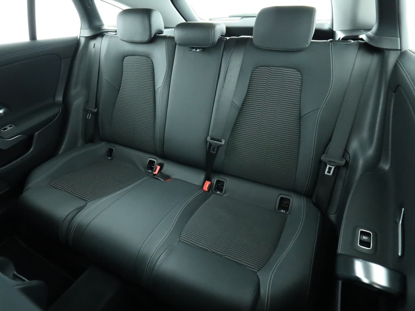 Mercedes-Benz CLA 250 e SB Bild 18