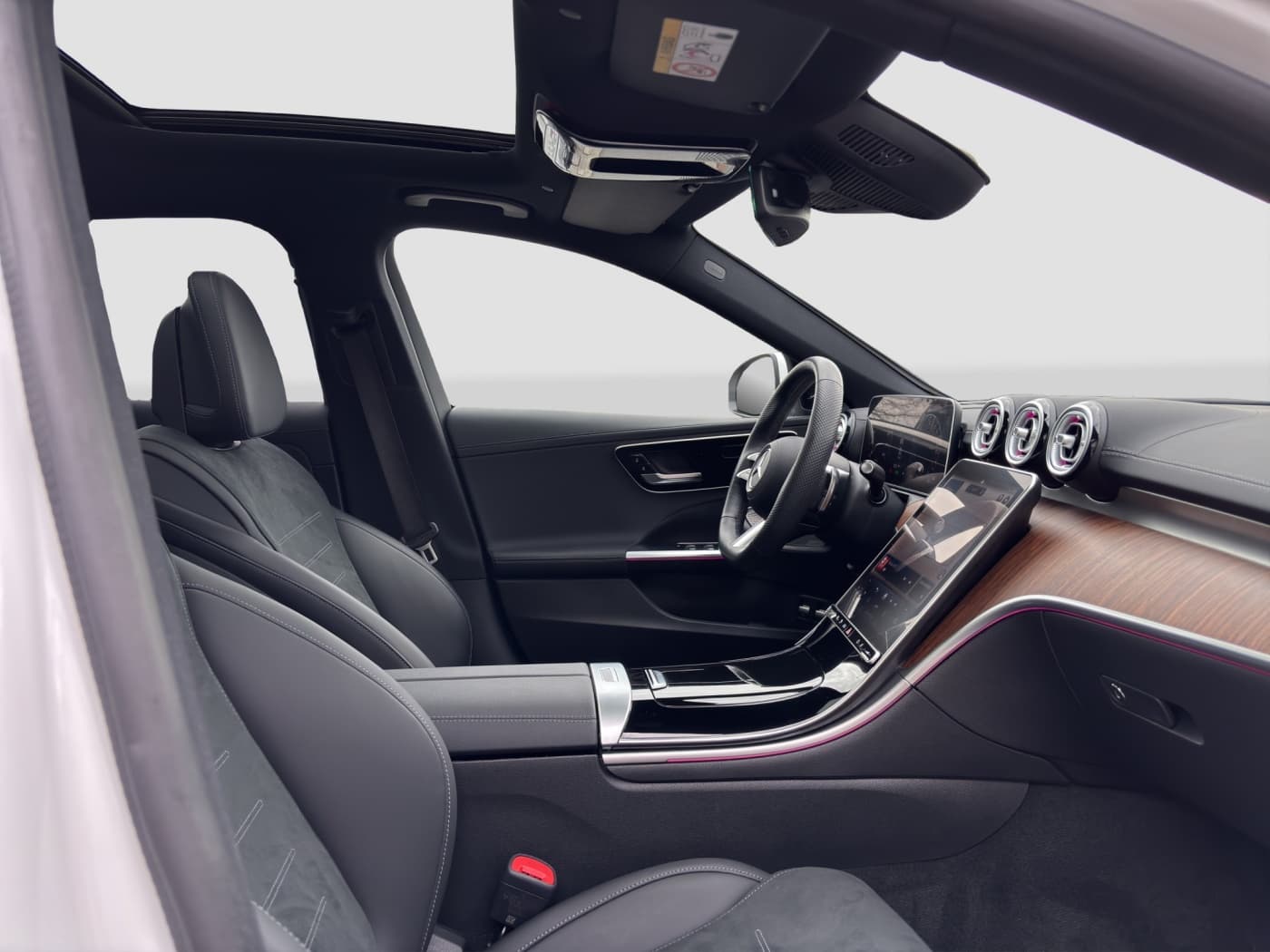 Mercedes-Benz C 300 e Bild 15