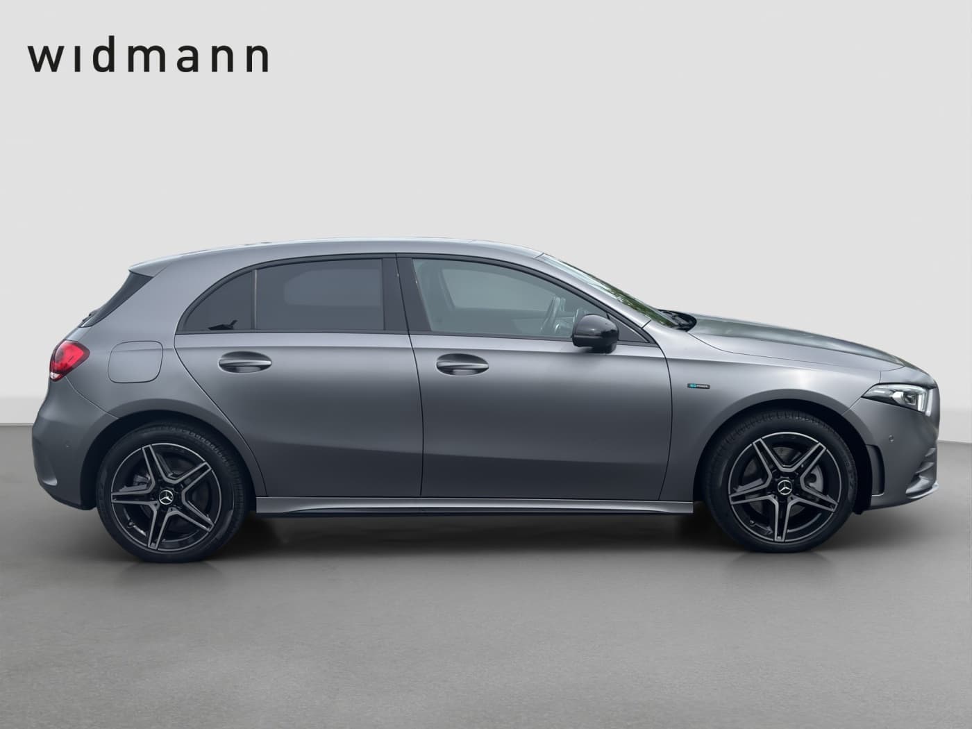 Mercedes-Benz A 250 e Bild 6