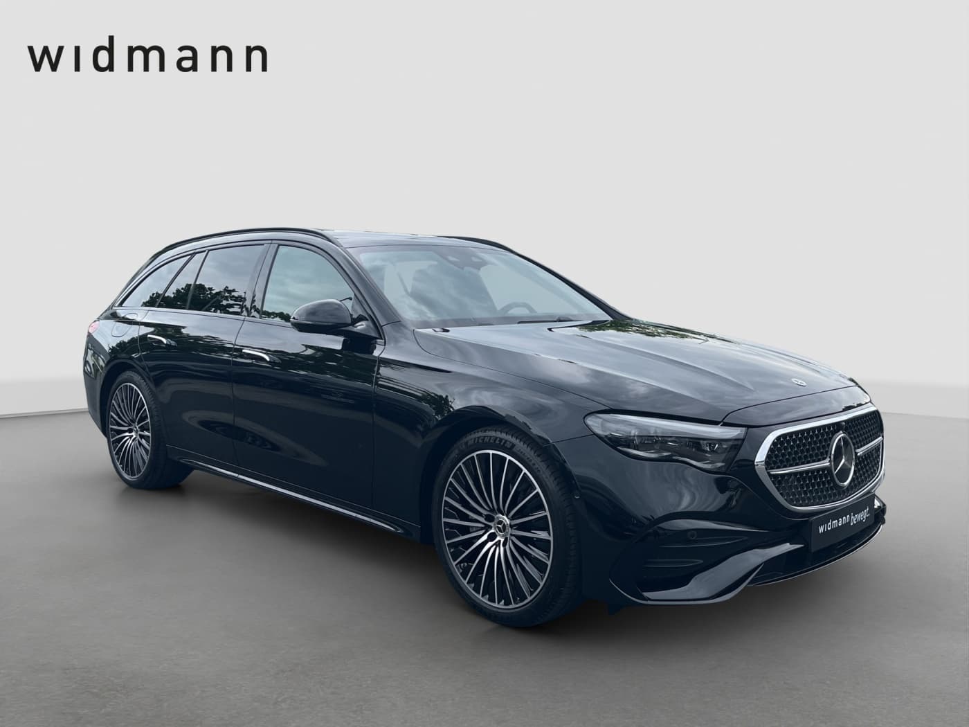 Mercedes-Benz E 300 de 4MATIC T-Modell mit EQ Hybrid Technologie Bild 7
