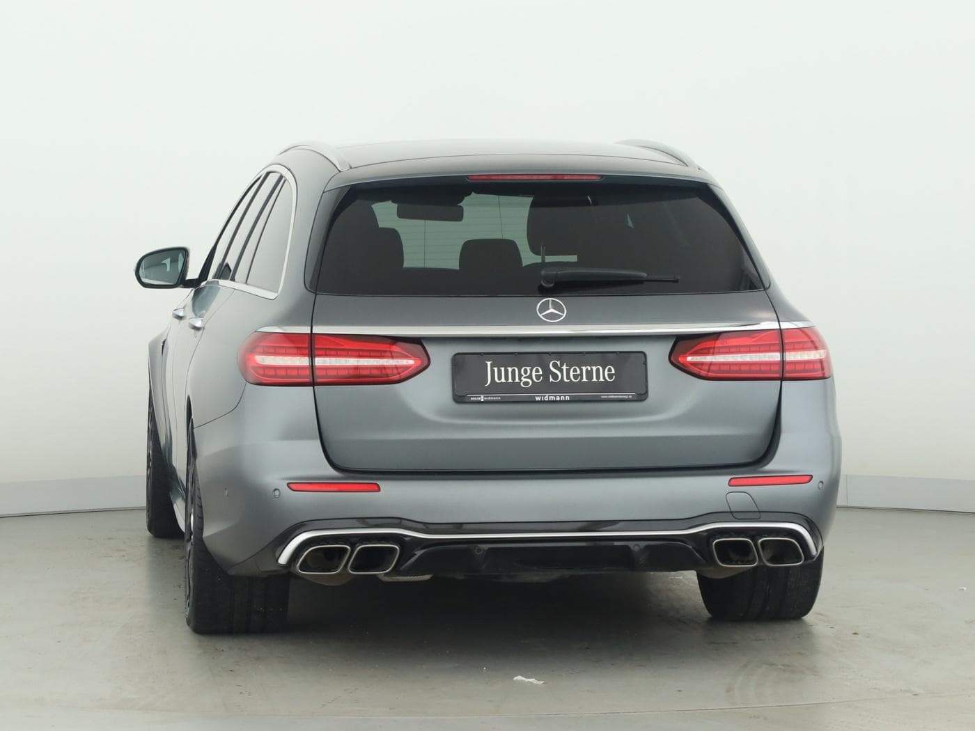 Mercedes-Benz E 63 AMG S 4M+ T Bild 4