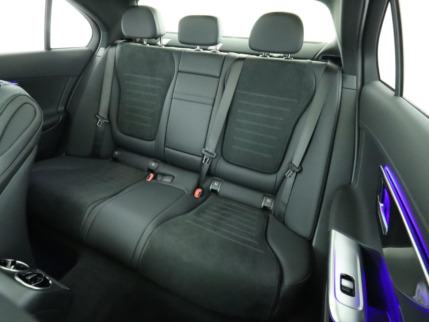 Mercedes-Benz C 300 d Bild 18