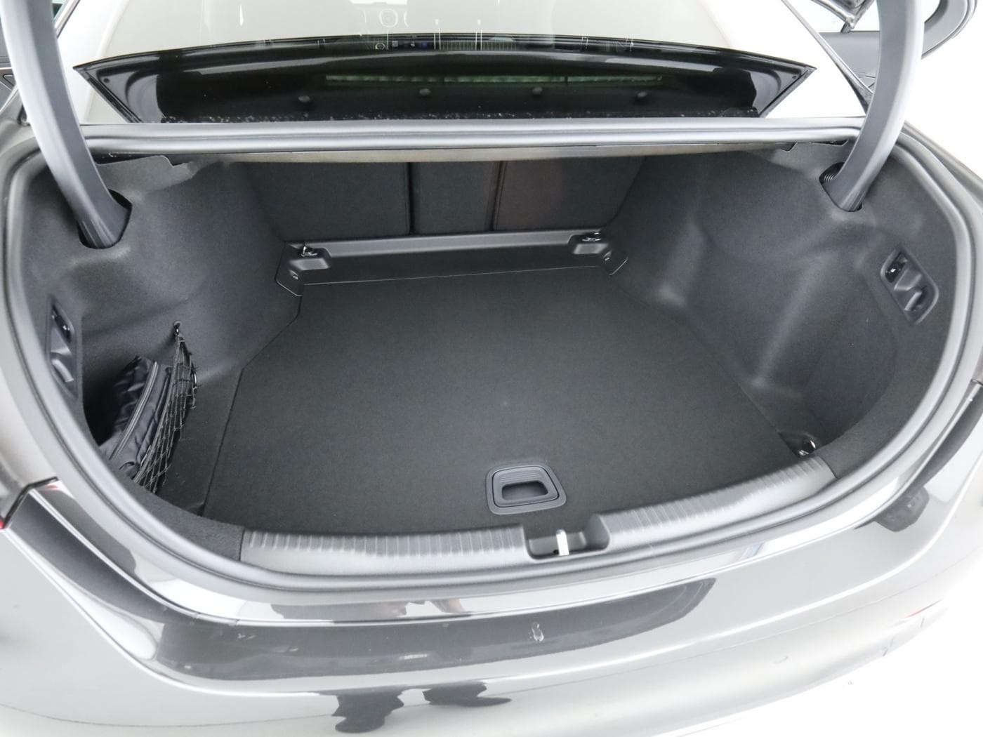 Mercedes-Benz C 300 d Bild 23