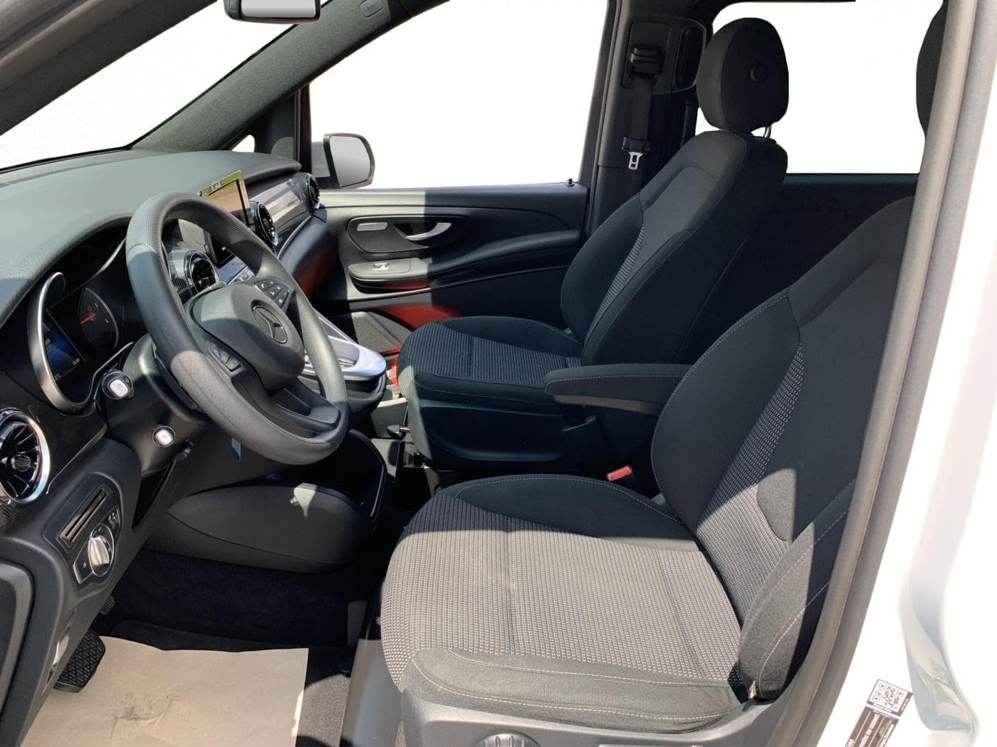 Mercedes-Benz V 220 d RISE kompakt Bild 15