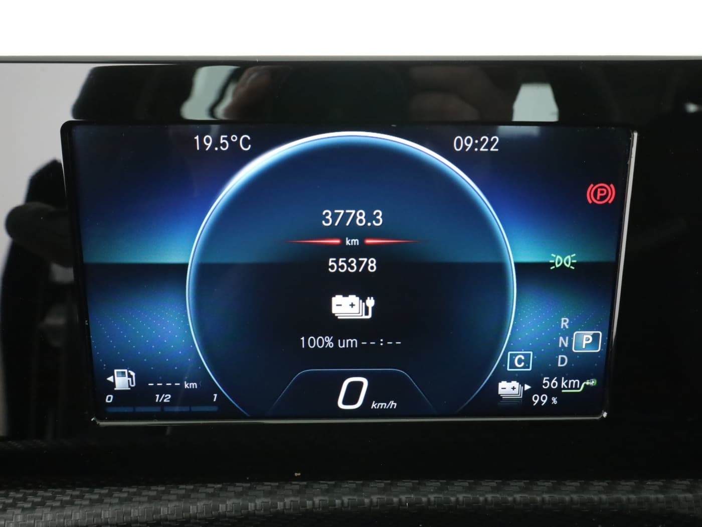 Mercedes-Benz A 250 e Bild 12