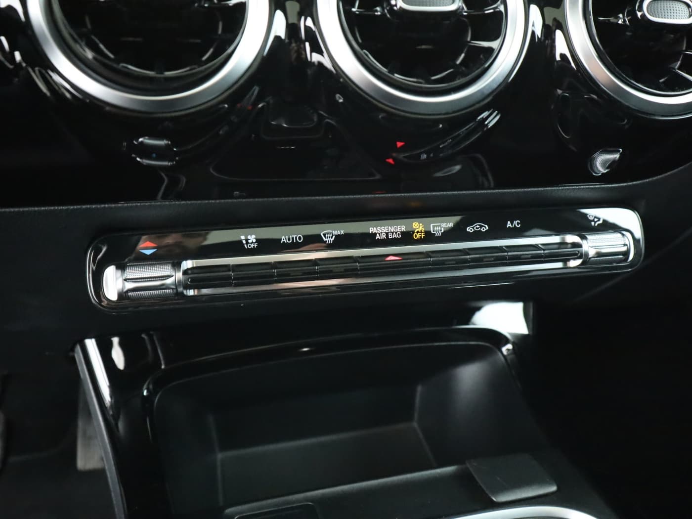 Mercedes-Benz A 180 d Bild 14