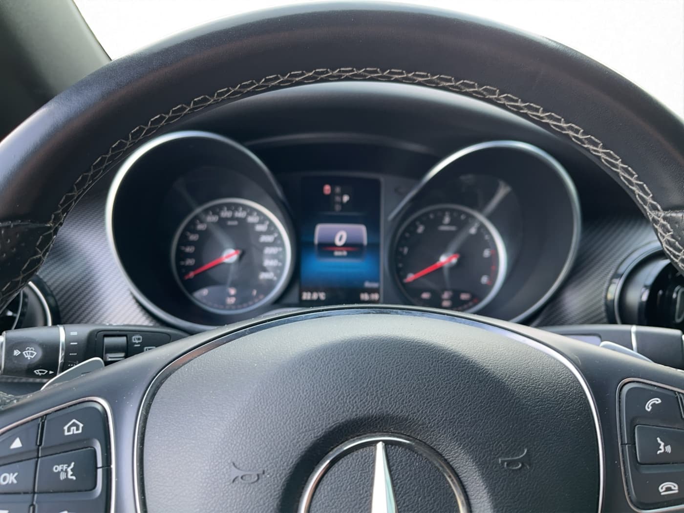 Mercedes-Benz V 300 d Avantgarde Edition AMG Bild 11