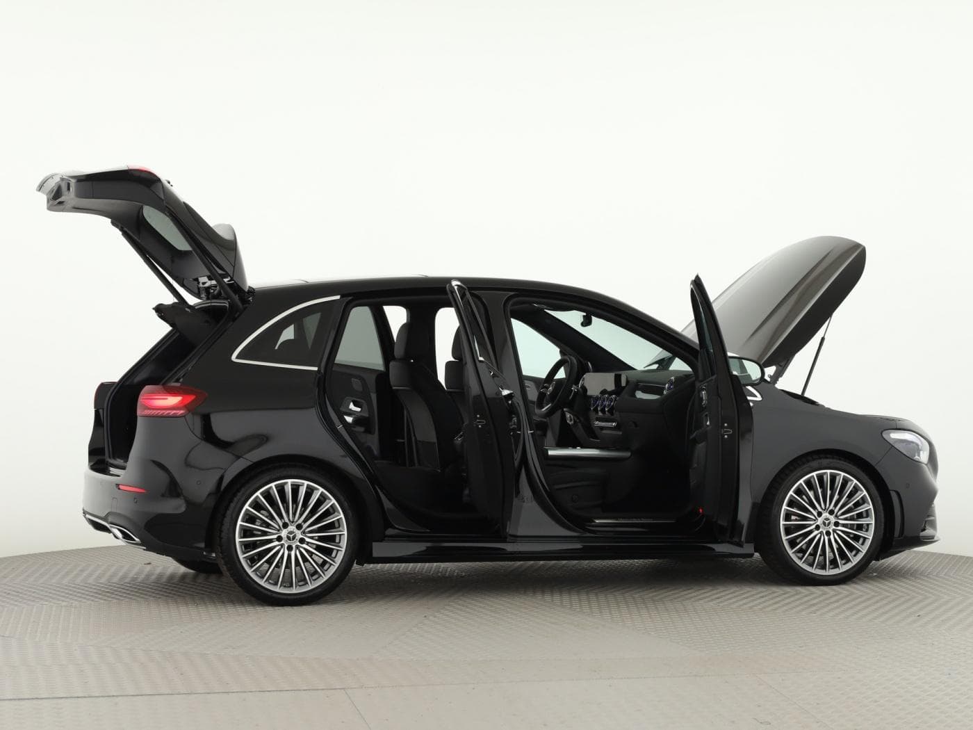 Mercedes-Benz B 220 d Bild 8