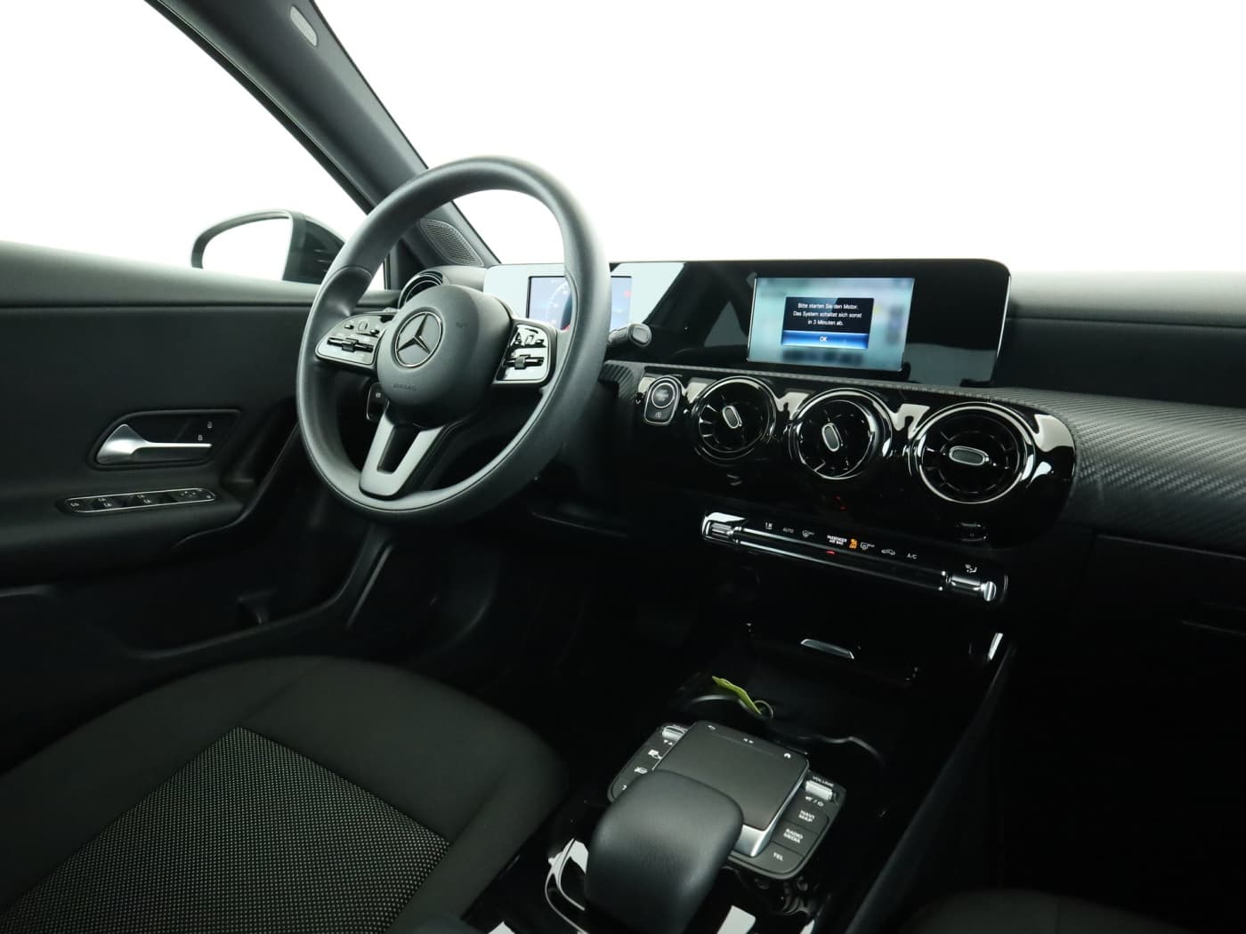 Mercedes-Benz A 180 d Bild 10