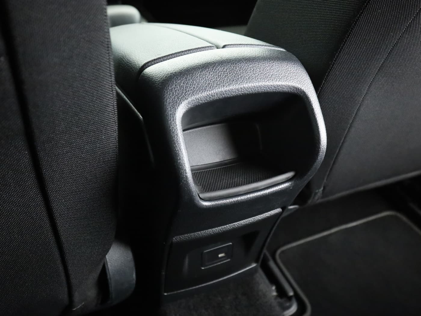 Mercedes-Benz A 180 d Bild 23