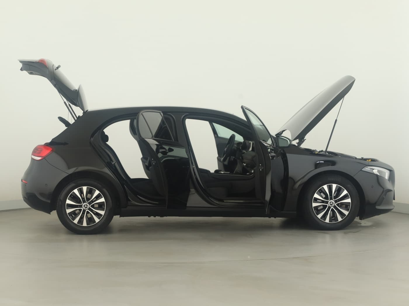 Mercedes-Benz A 180 d Bild 8