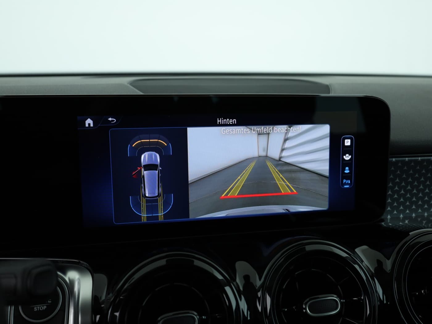 Mercedes-Benz GLB 180 d Bild 26