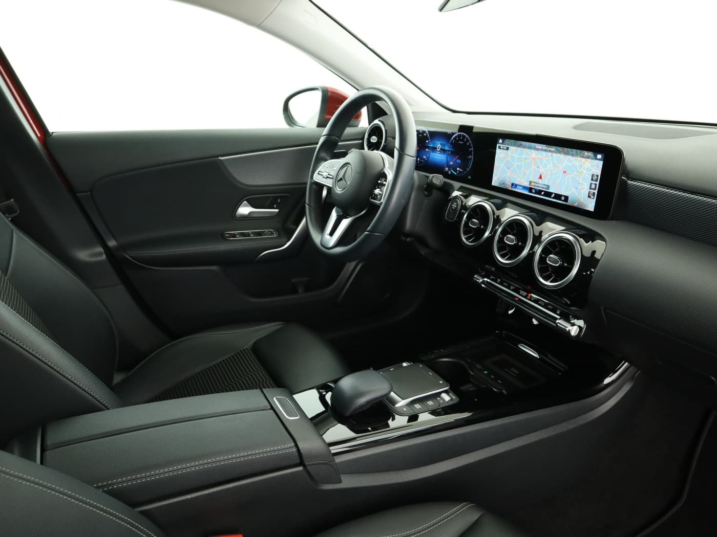Mercedes-Benz A 250 e Bild 17