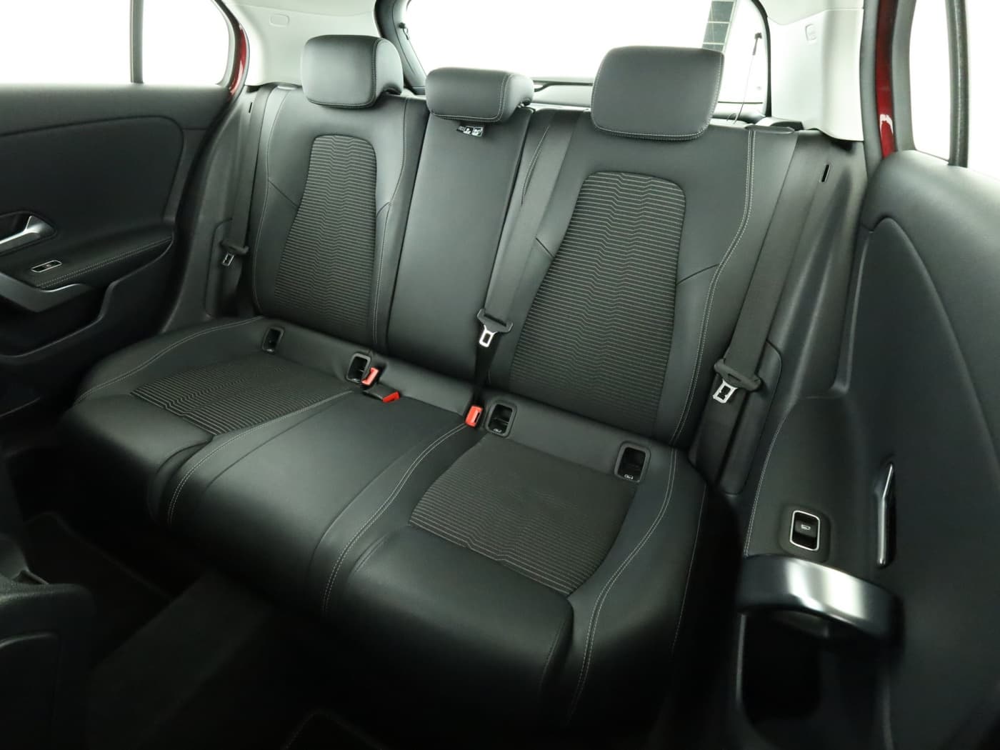 Mercedes-Benz A 250 e Bild 18