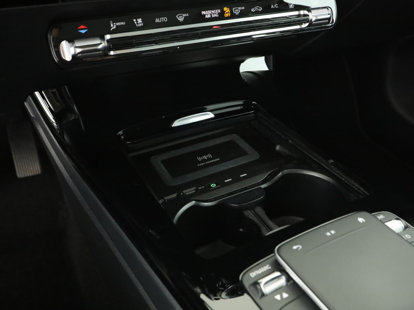 Mercedes-Benz A 250 e Bild 24