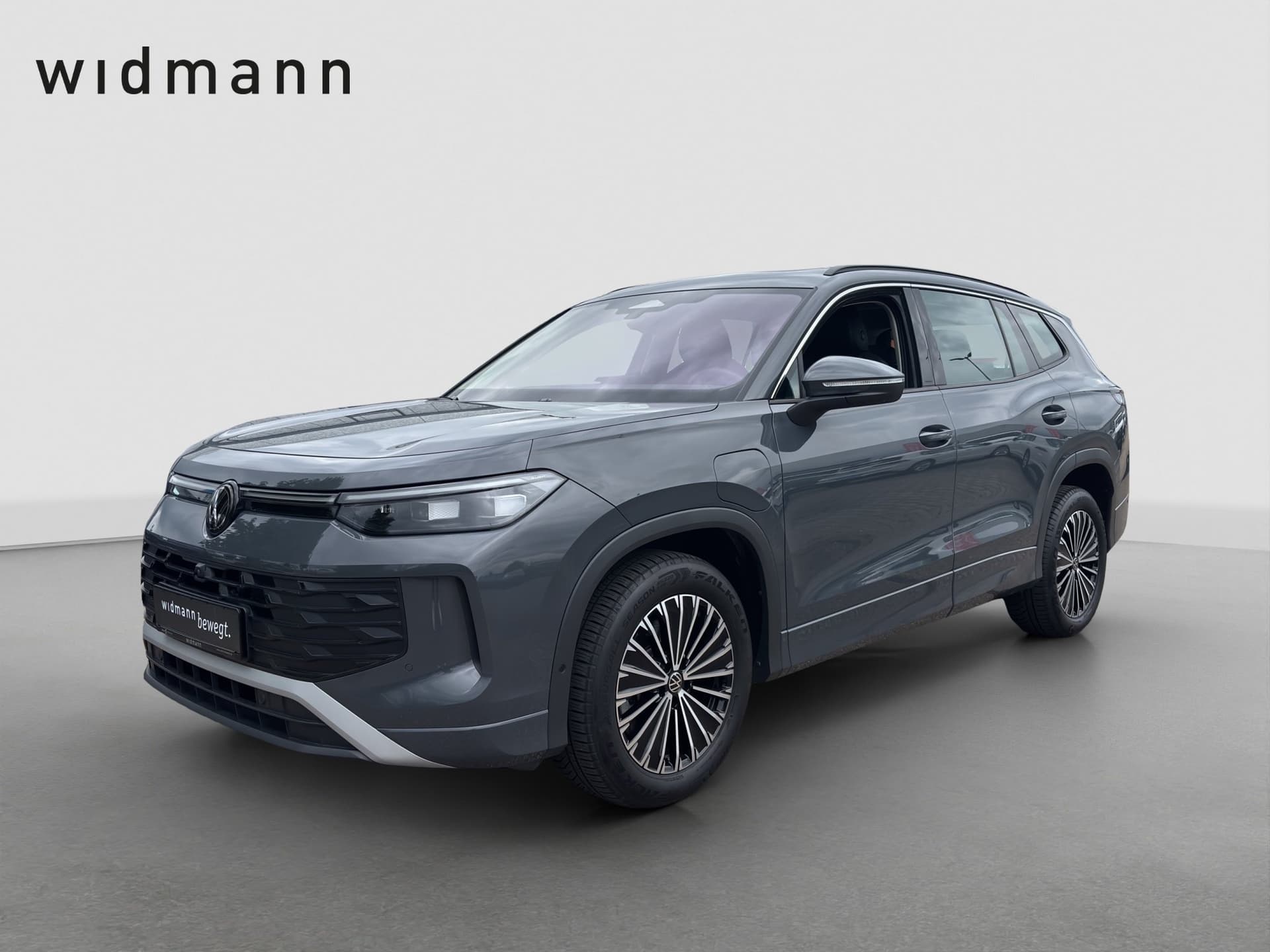 Volkswagen Tayron Life 1.5 eHybrid 150kW AHK Panoramadach Kamera