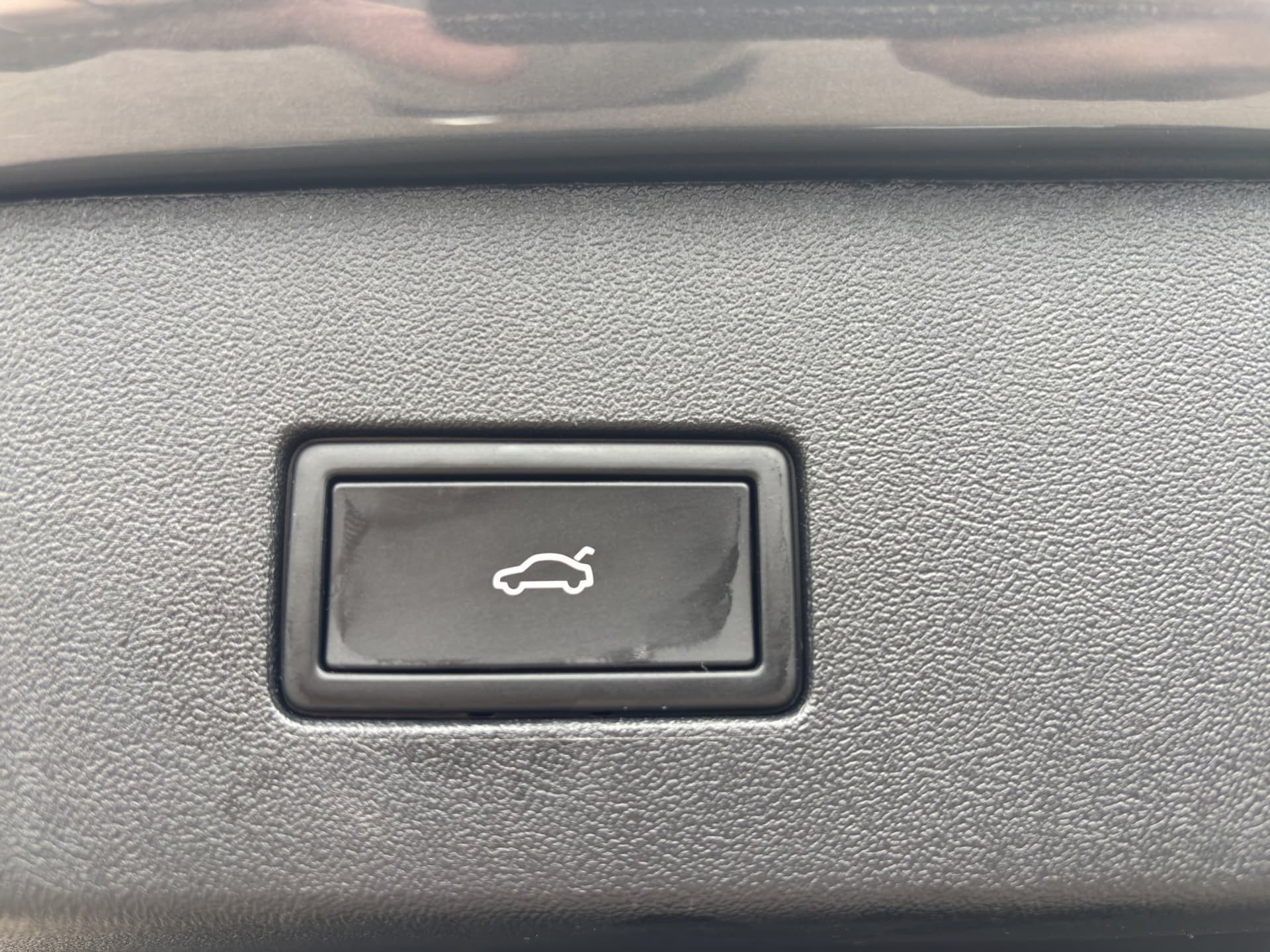 Volkswagen Tayron Life 1.5 eHybrid 150kW AHK Panoramadach Kamera Bild 18