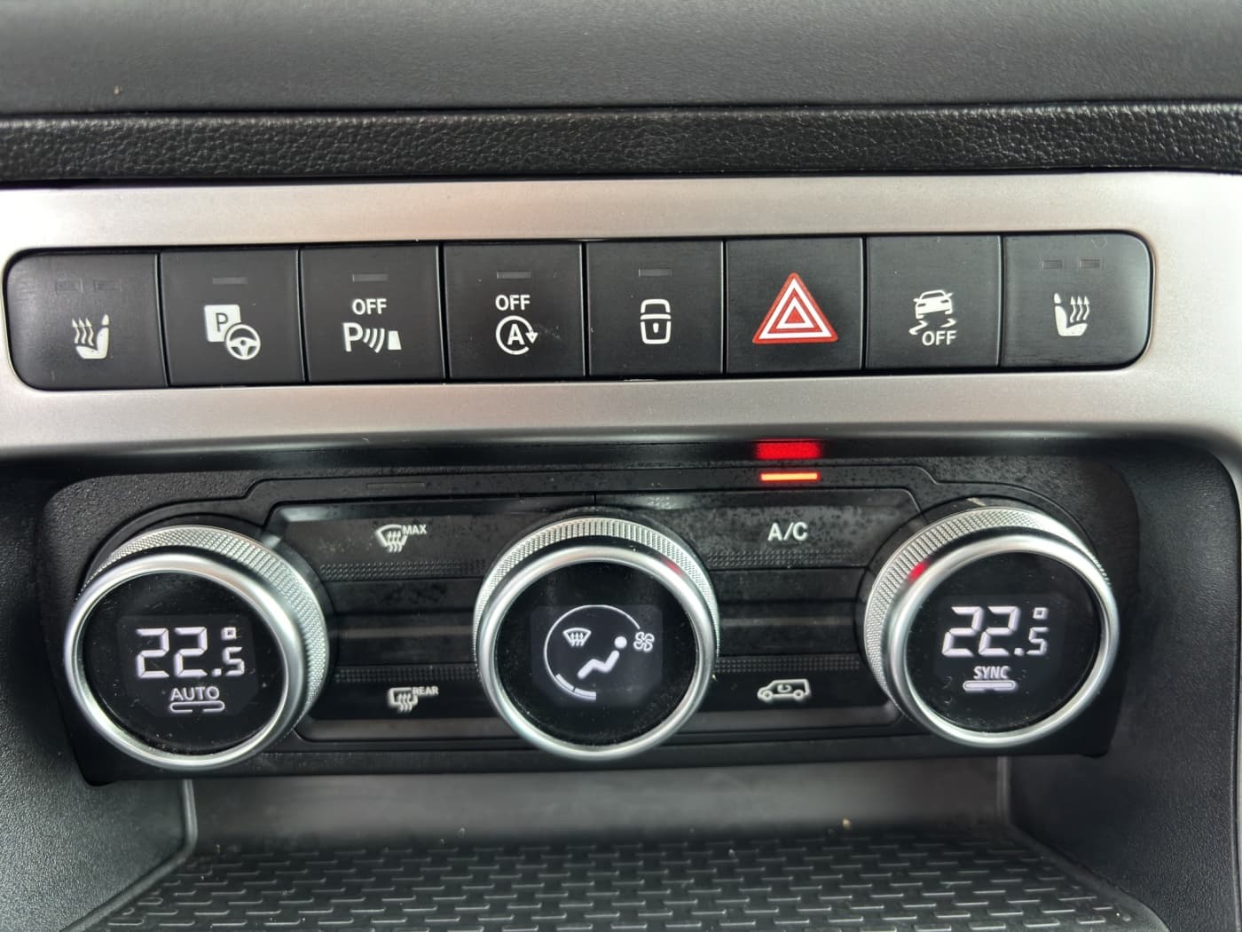 Mercedes-Benz T 180 d Bild 13