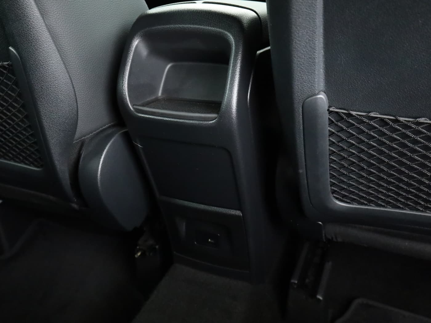 Mercedes-Benz GLA 250 e Bild 23