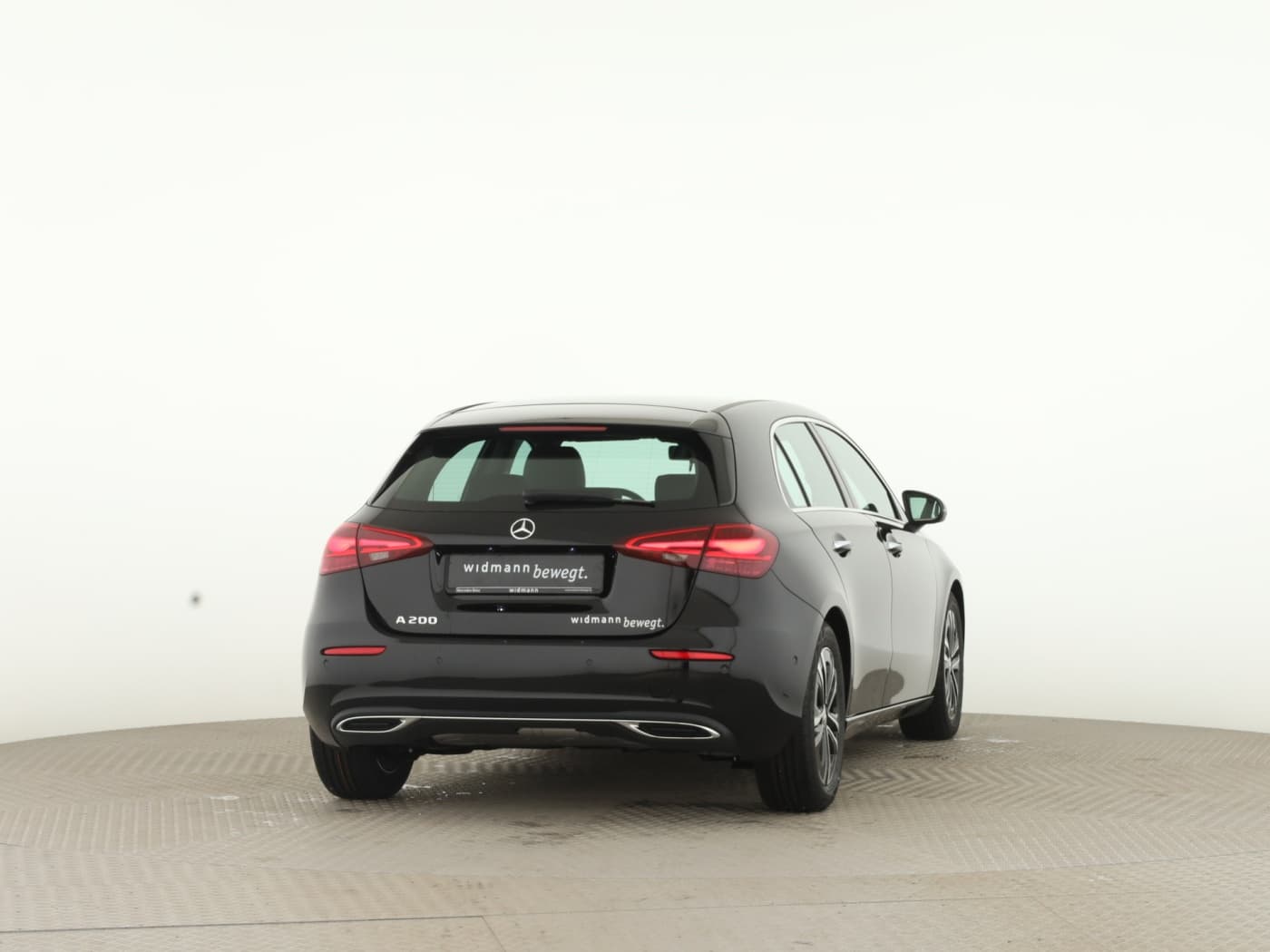 Mercedes-Benz A 200 Kompaktlimousine Bild 2